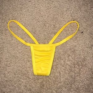 Yellow v-string thong